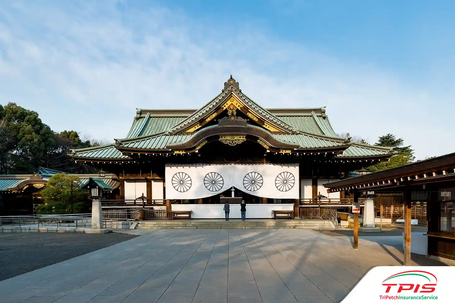 ศาลเจ้ายาซูคุนิ (Yasukuni Shrine)